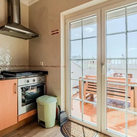 Casa Do Terraco - Center Of Santa Cruz With Sea View