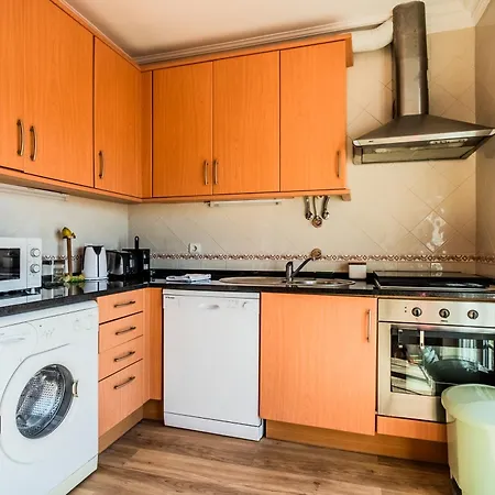 Apartment Casa Do Terraco - Center Of Santa Cruz With Sea View Silveira (Lisbon)